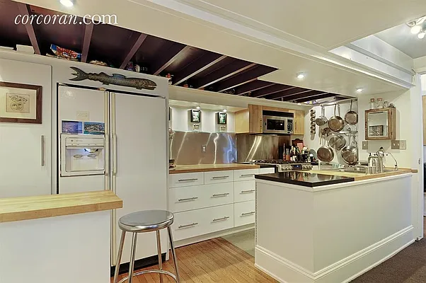 Sold by Corcoran | media 13