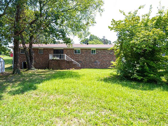 3rd image of 4803 Cordelia Ln