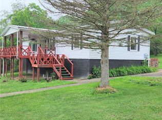 191 Jefferson St, Robinson, PA 15949