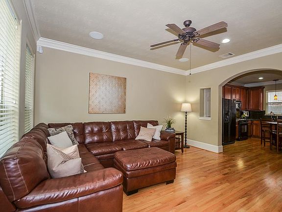 4th image of 1738 Aden Dr