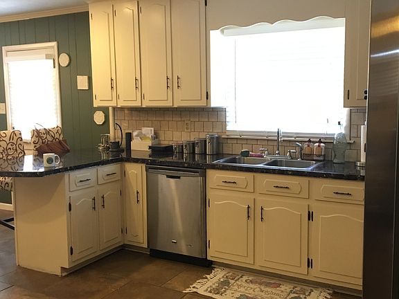 All stainless appliances