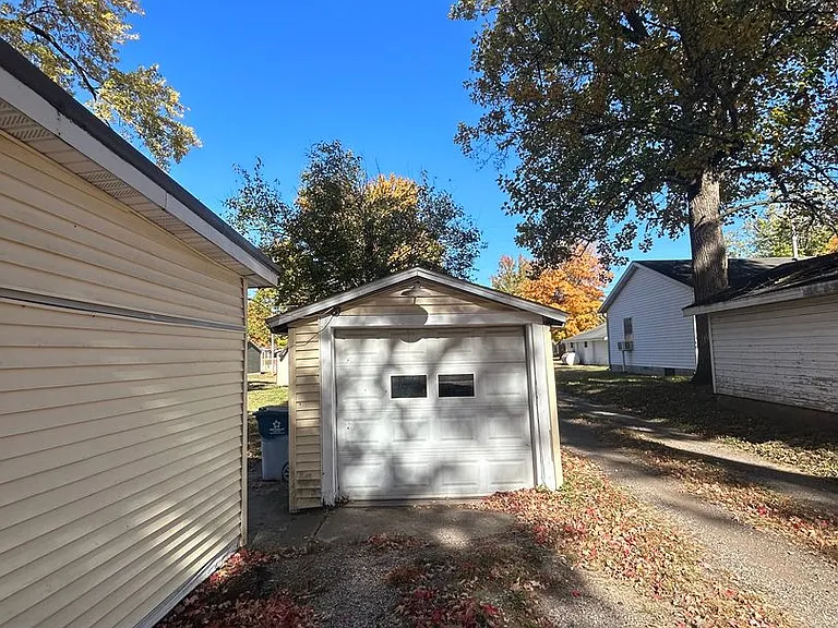 823 Harrison St — Photo 21
