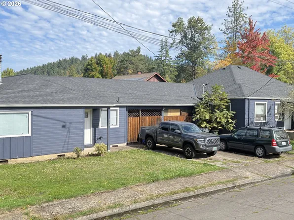 893 Sprague St, Eugene, OR 97405