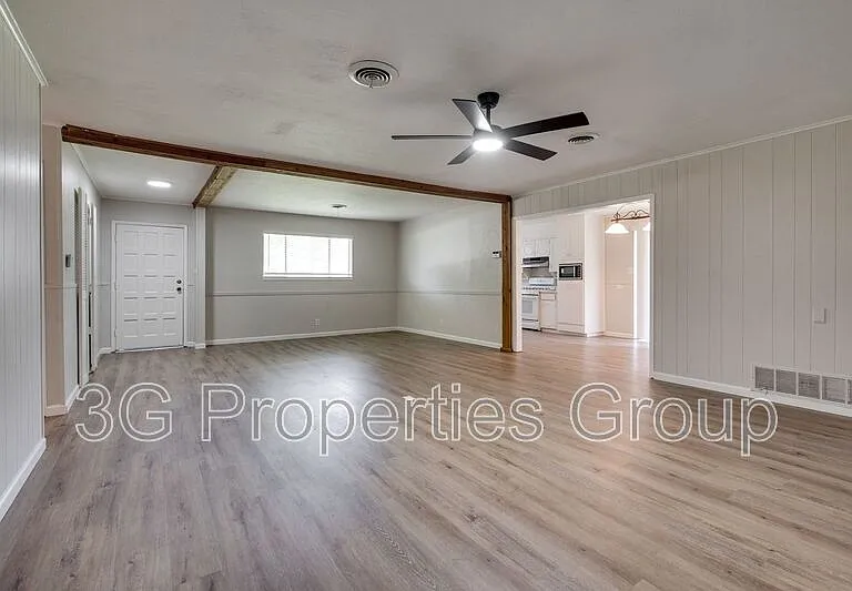 140 Joyce Dr — Photo 10