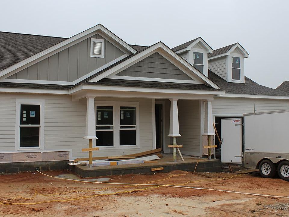 1st image of 2565 Lantana Ln
