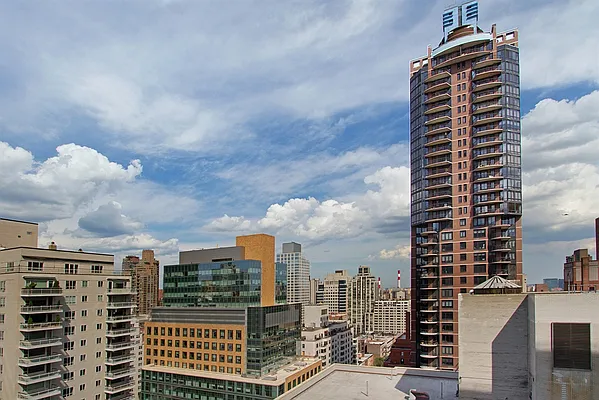 Rented by Corcoran | media 15