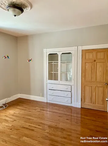 46 Aspinwall Ave #2F — Photo 6