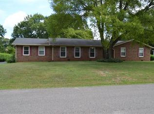 2706 Amber Dr, Murfreesboro, TN 37129