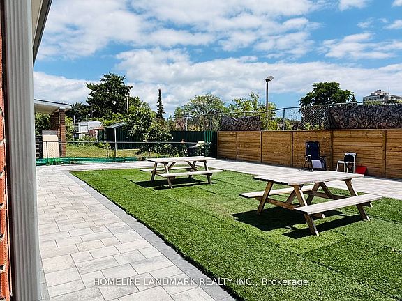 4th image of 204 Derrydown Rd