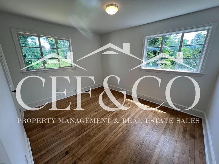 156 Overbrook Cir — Photo 9
