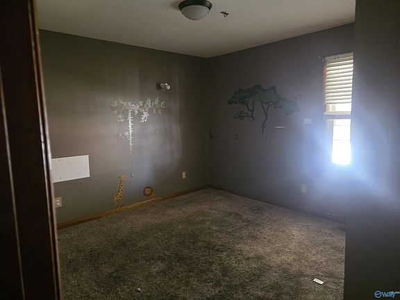 5th image of 4376 Jeff Rd
