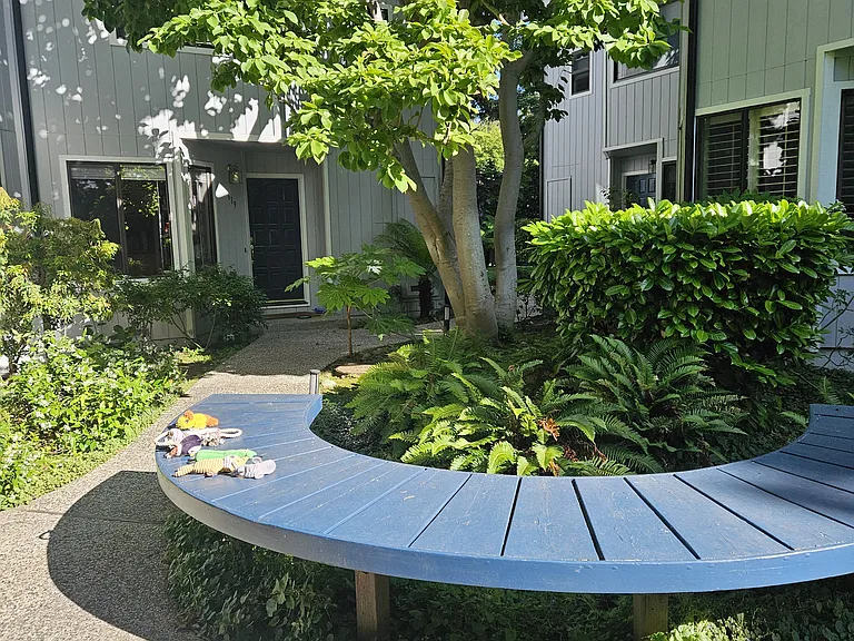 Well landscaped common area