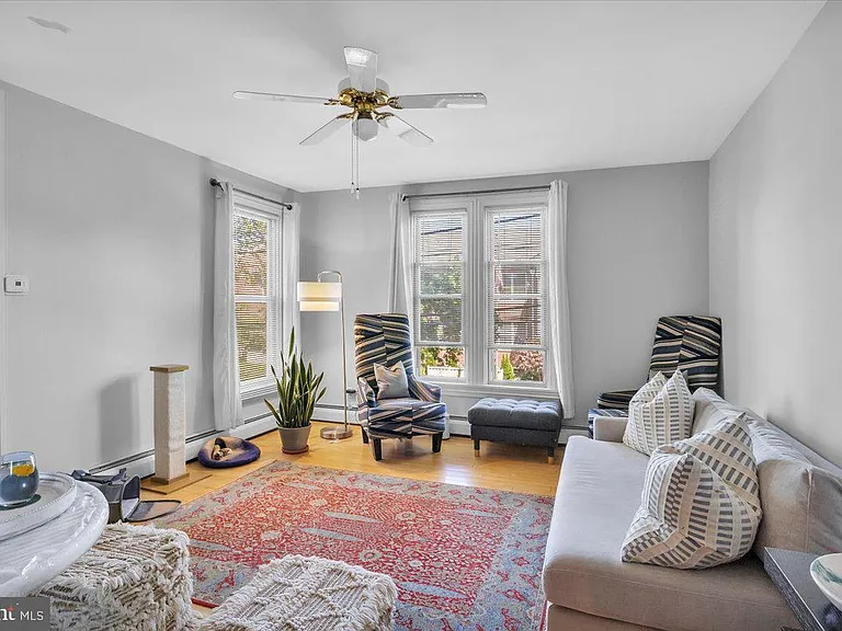 16 Lincoln Ave #4 — Photo 9