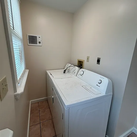 1042 Sassaquin Ave #1 — Photo 15