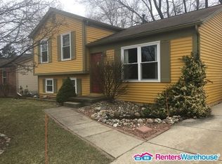 2799 Warrior Dr, Wixom, MI 48393