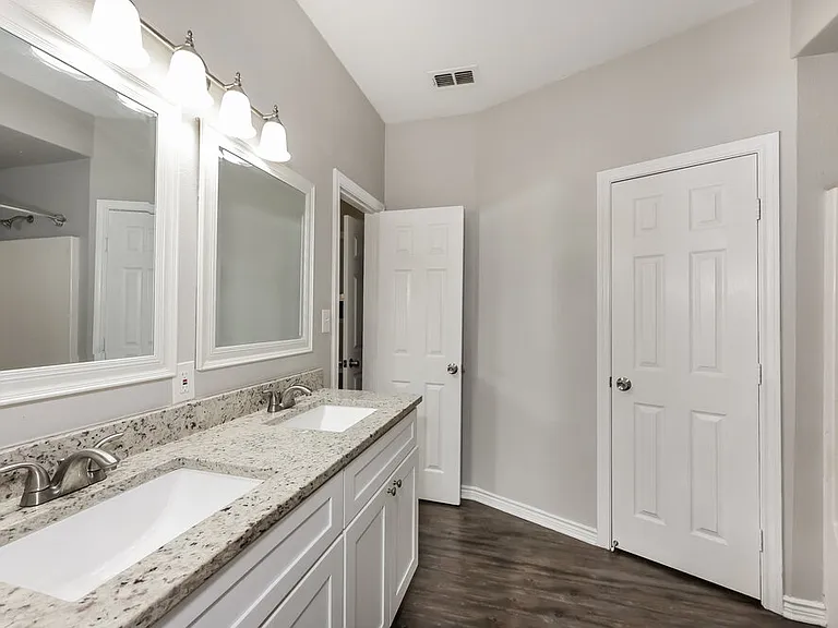 1812 Alanbrooke Dr — Photo 12