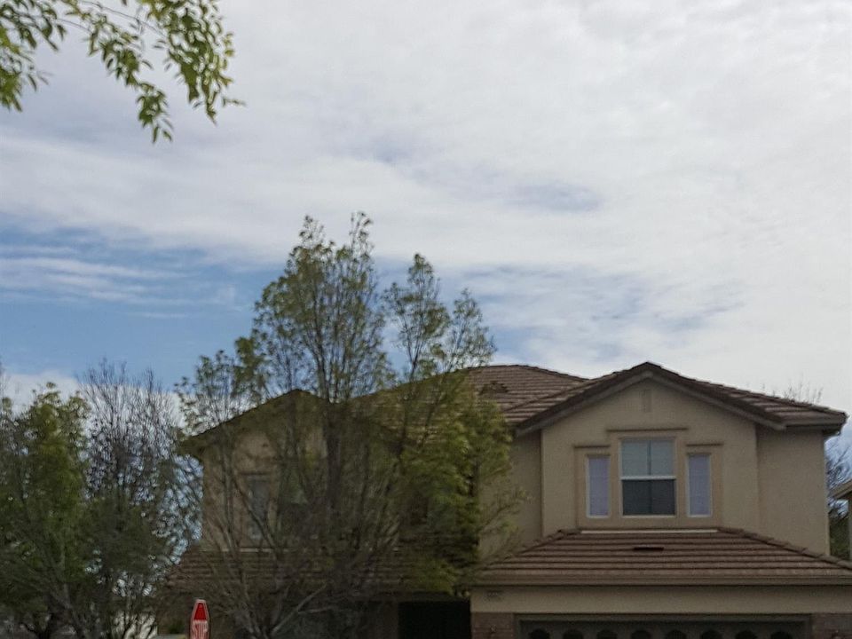 1st image of 4442 Glenhaven Dr