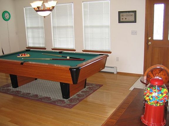 billiards area