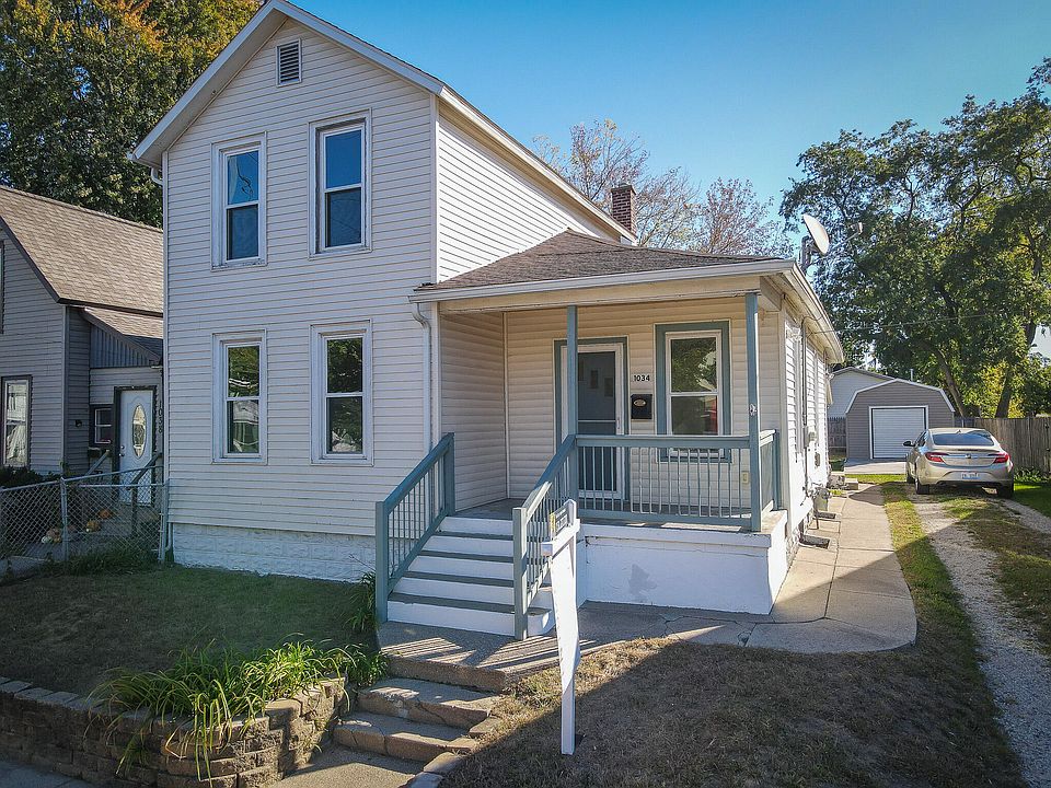 1st image of 1034 Broadway Ave NW