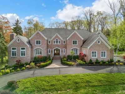 8 STRATFORD COURT, Warren, NJ, 07059
