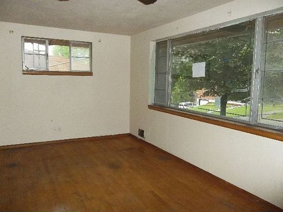 4th image of 2824 Georgia Ave