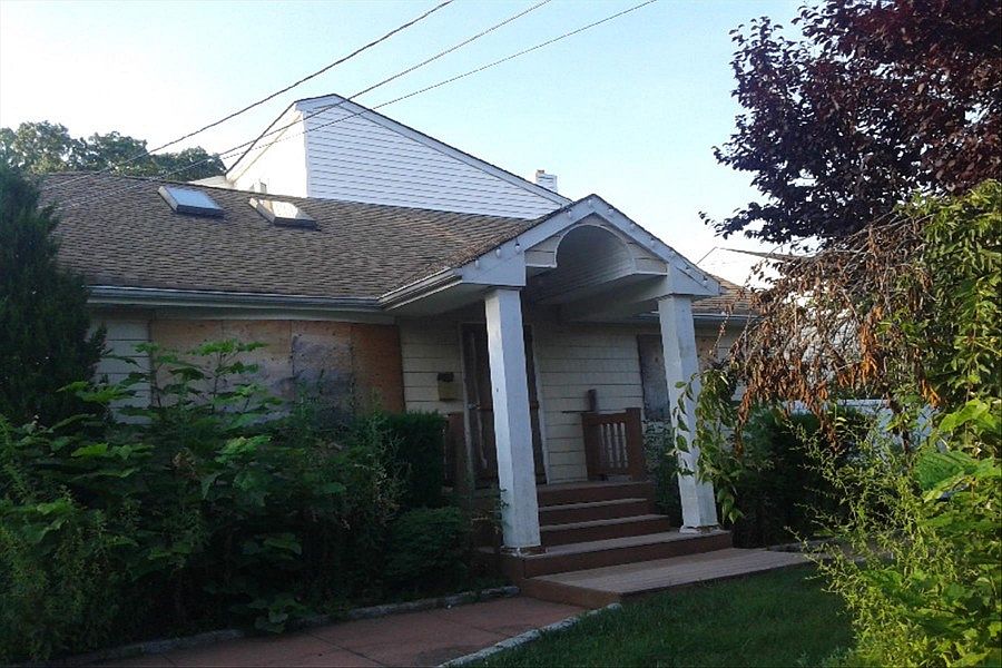 2nd image of 5 Cheyenne Dr