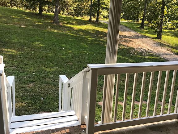 5th image of 1159 Lee Hollow Rd