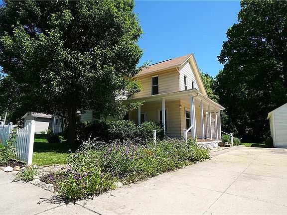 2nd image of 81 W Marion St