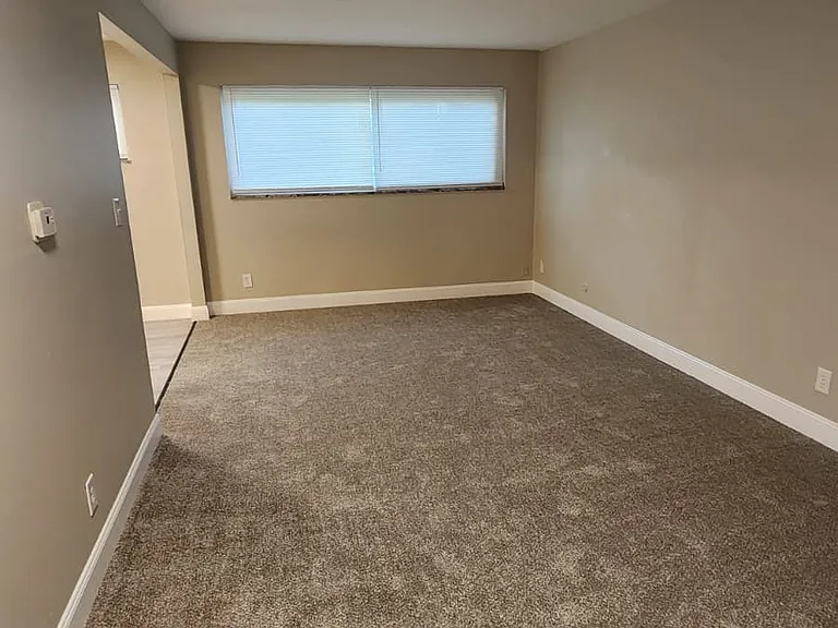 3656 Seabrook Ave — Photo 15