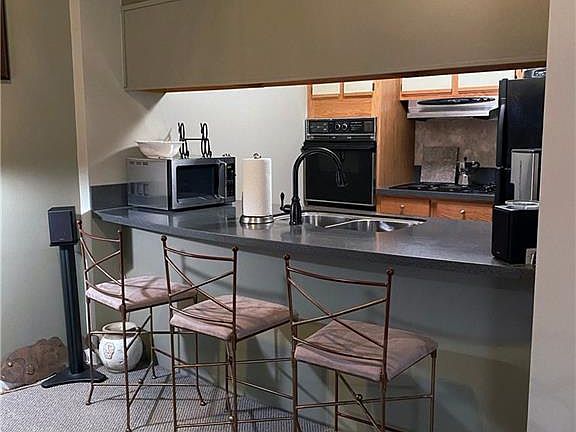 4th image of 15 Higgins St APT 125