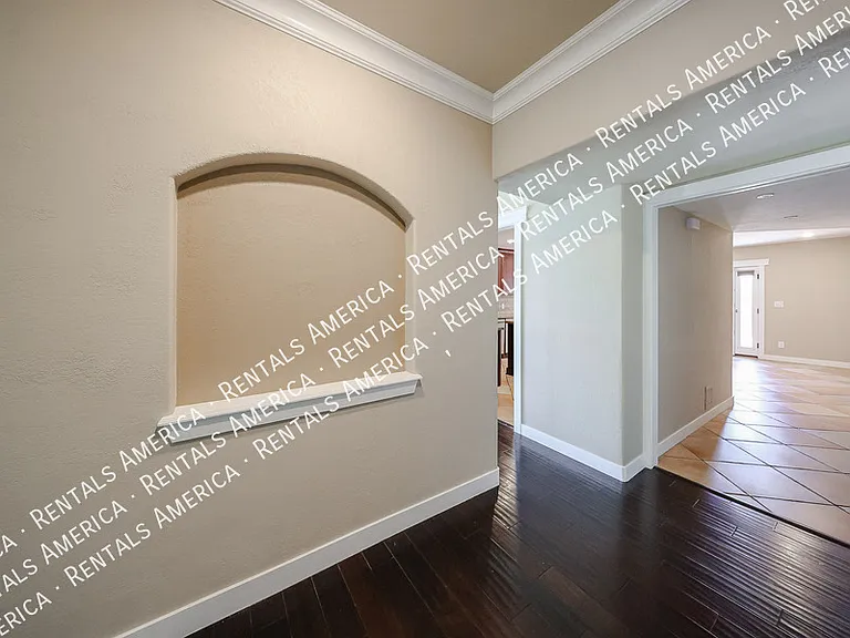 15811 E Richwood Ave — Photo 4