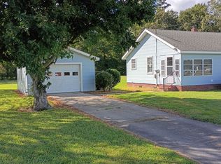 493 Meadstown Rd, Elizabeth City, NC 27909