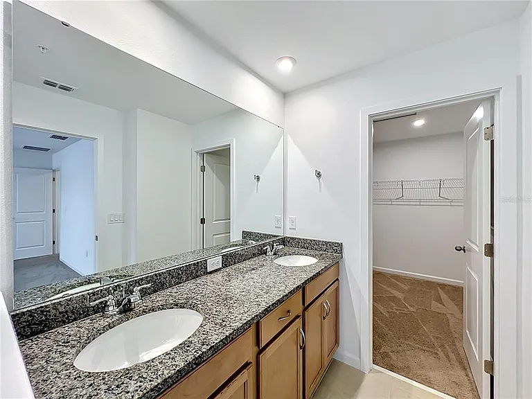 9848 Walkway Dr — Photo 29