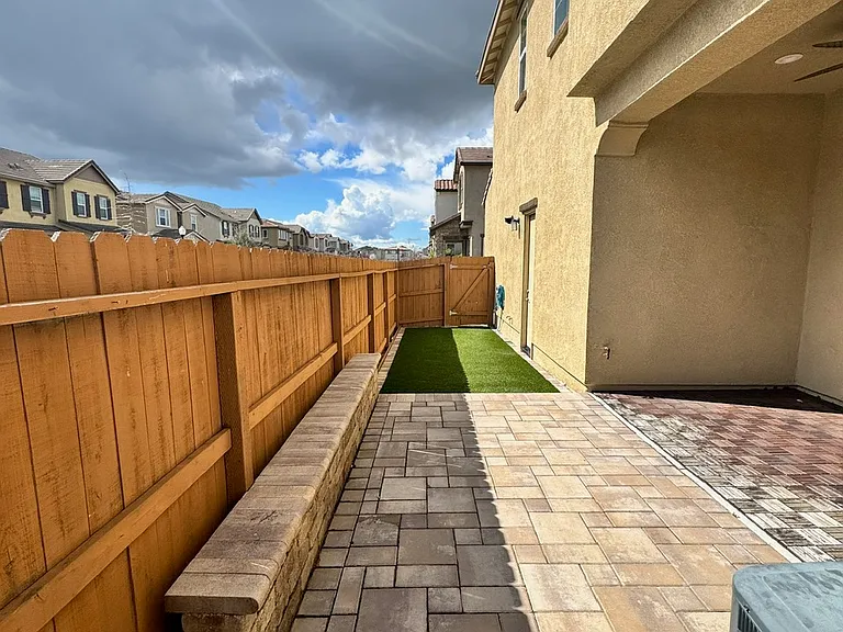4389 Natomas Central Dr — Photo 26