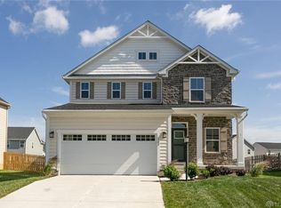 1101 Scullers Ln, Fairborn, OH 45324