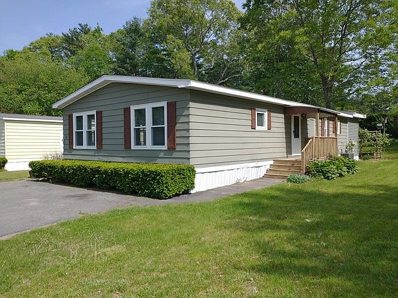 3rd image of 99 Holly Rd