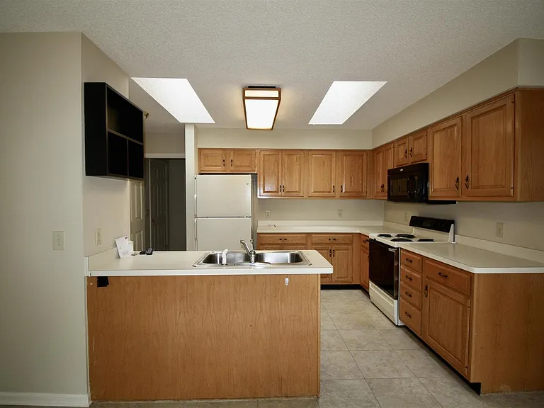 32 Westlake Pointe Dr — Photo 6