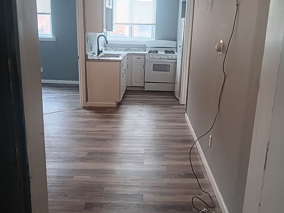 1st image of 305 Main St #1-2