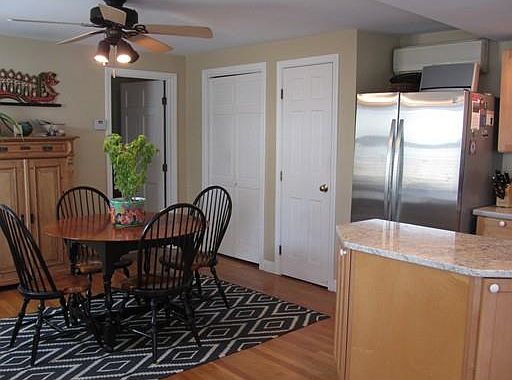 4th image of 3 Daniels Street Ct