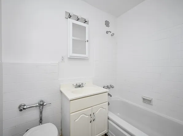 99-10 60th Avenue image 13 of 19