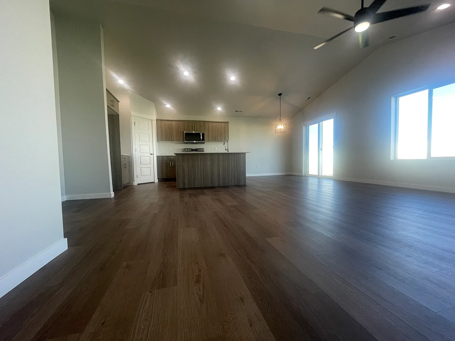 9416 W Blazing Star St — Photo 3