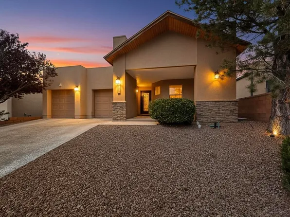 10923 Saltillo St NW, Albuquerque, NM 87114