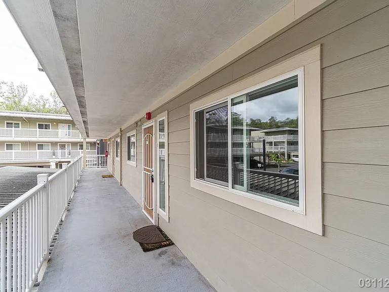 95-060 Waikalani Dr #A-202 — Photo 3