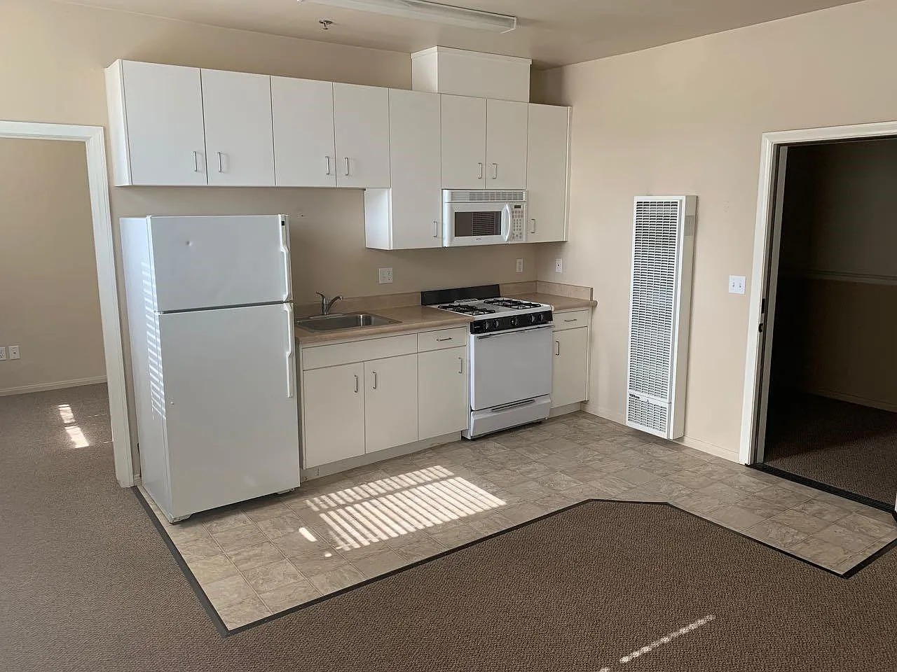 1 bed, 547 sqft, $1,975 — Photo 4