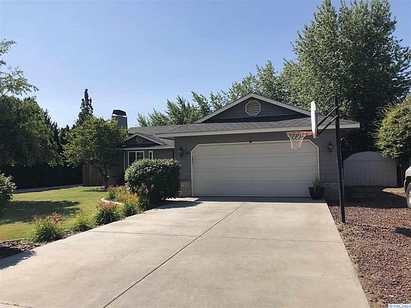 3rd image of 4701 Kendall Way