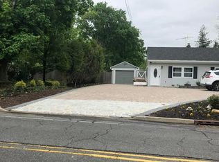 2 Millstone Rd, Princeton Junction, NJ 08550