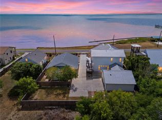 605 & 607 Copano Bay Dr, Bayside, TX 78340