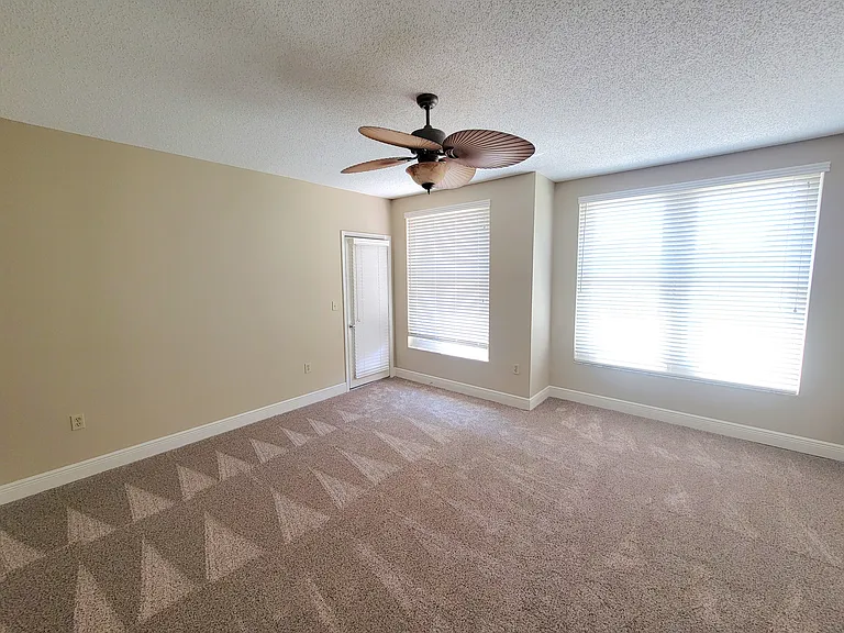 4220 Pinebrook Cir #14 — Photo 9