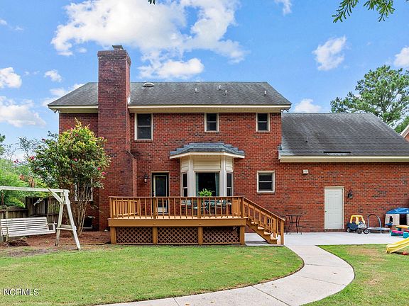 5th image of 1707 Woodwind Drive