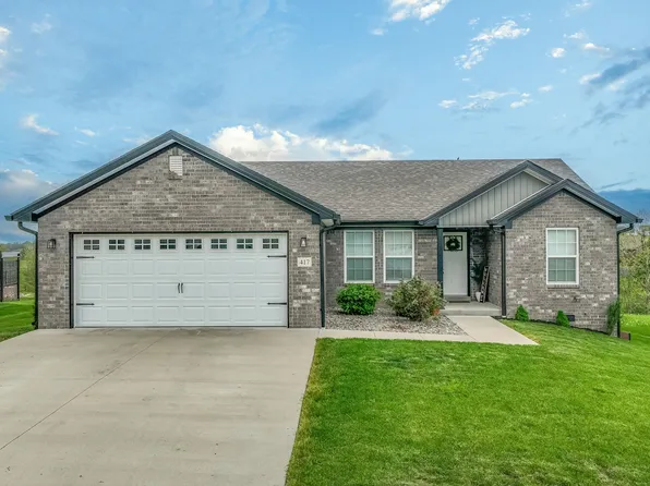 417 Middle Creek Way, Berea, KY 40403